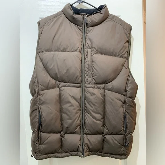 Men’s Gap puffer vest in brown, XL - Picture 1 of 8